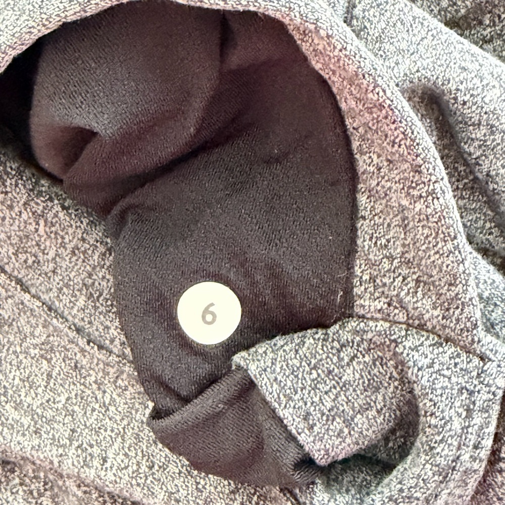 Lululemon Pullover Hoodie in Gray size 6 - Picture 5 of 6